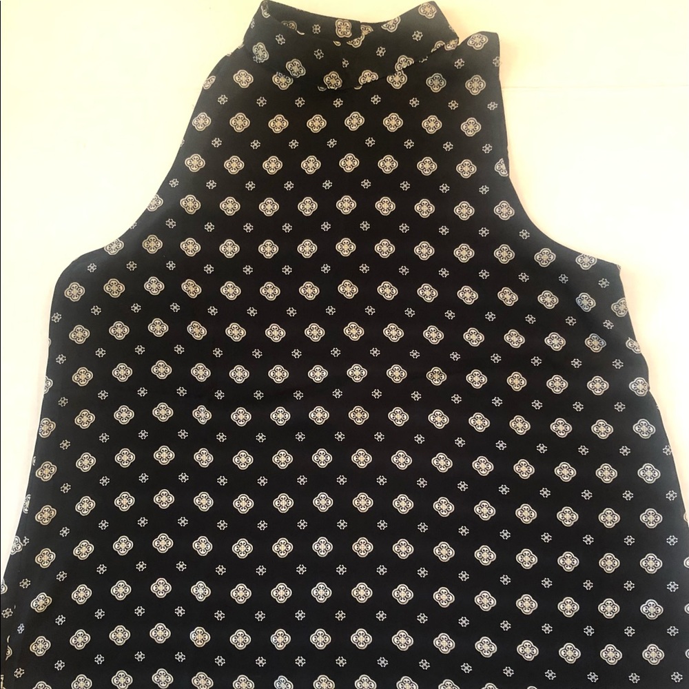 Mercer & Madison patterned top, Sz M
